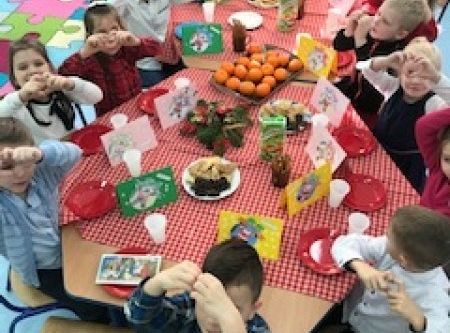 Kolędowanie w grupie 0 A