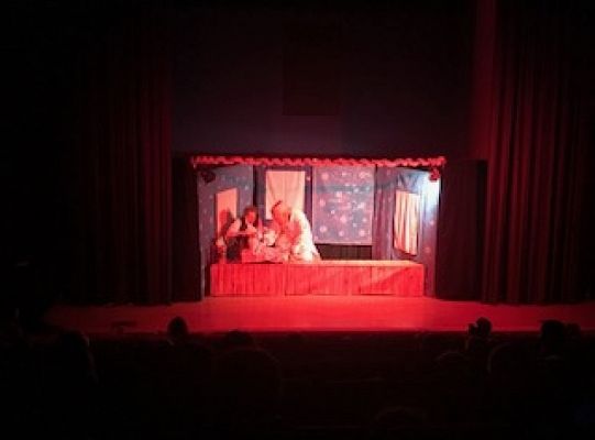 "Opowieść Wigilijna" w grupie 0 a