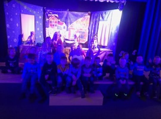 "Opowieść Wigilijna" w grupie 0 a