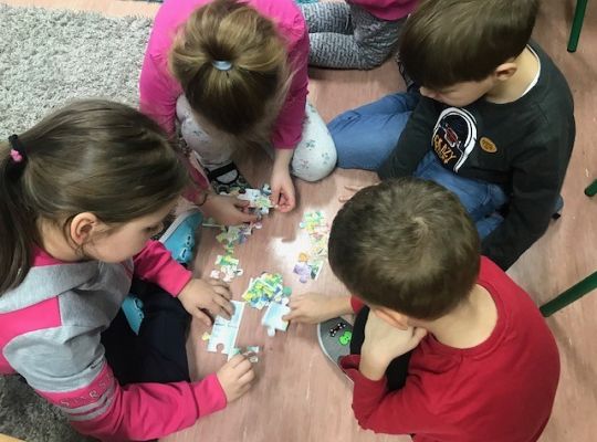 Baśniowo - bajkowe przygody grupy 0 A