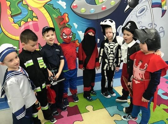 Przed balem karnawałowym