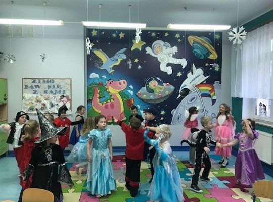 Przed balem karnawałowym