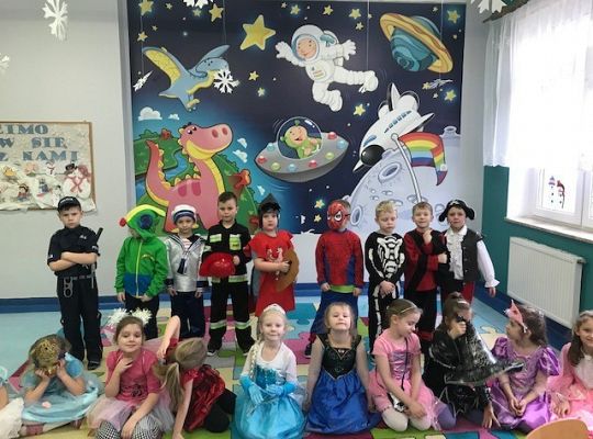 Przed balem karnawałowym