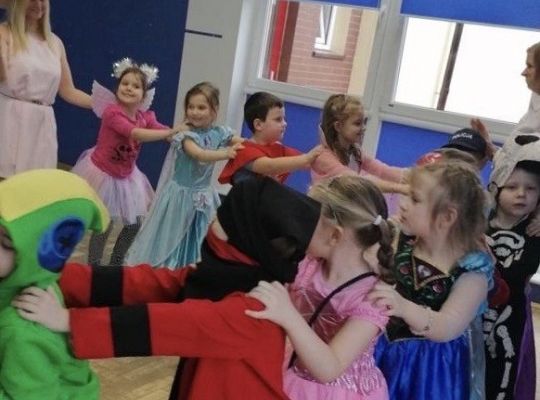 Przedszkolny bal karnawałowy