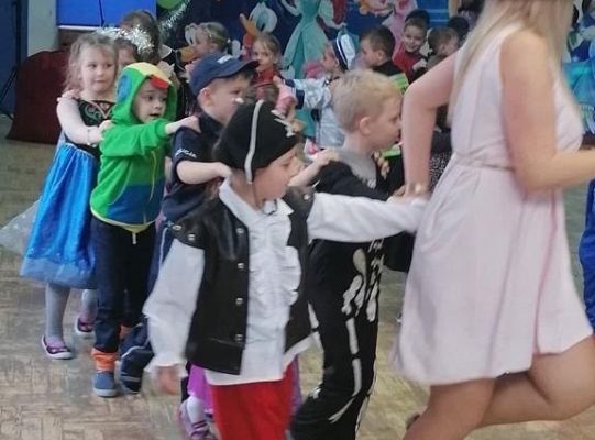 Przedszkolny bal karnawałowy