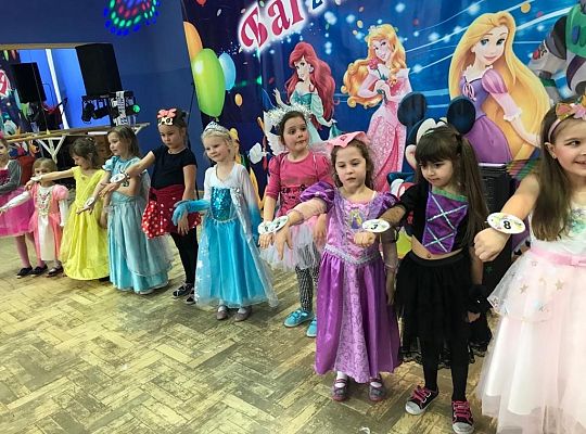 Przedszkolny bal karnawałowy