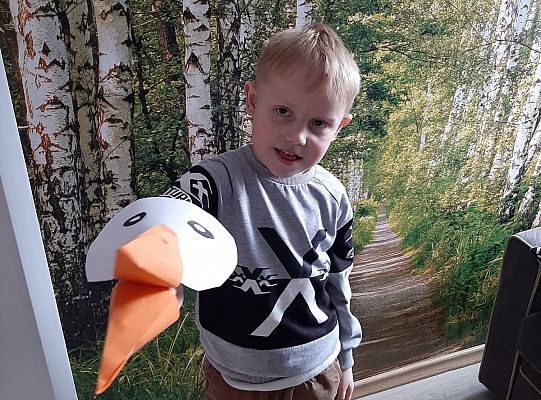 MALI ARTYŚCI: bocian i żabka / praca zdalna