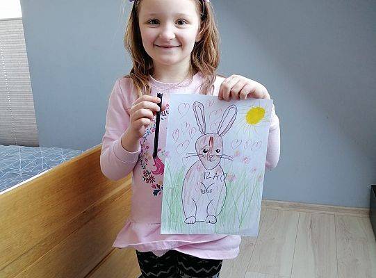 MALI ARTYŚCI: motylki i zajączki / praca zdalna