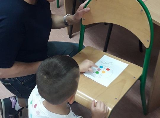 DZIEŃ KROPKI  W GRUPIE BIEDRONEK