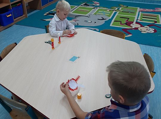 ,,Jeszcze Polska nie zginęła, kiedy my żyjemy..."