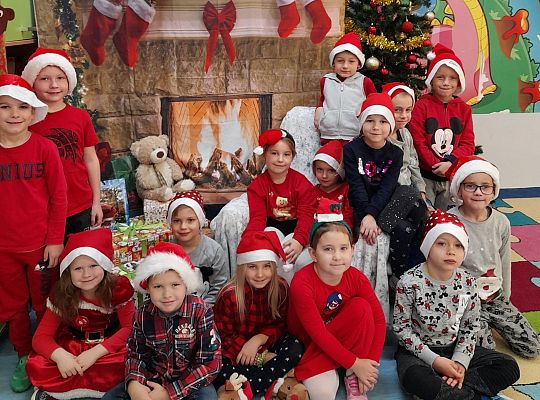 DZIŚ  ODWIEDZIŁ NAS MIKOŁAJ