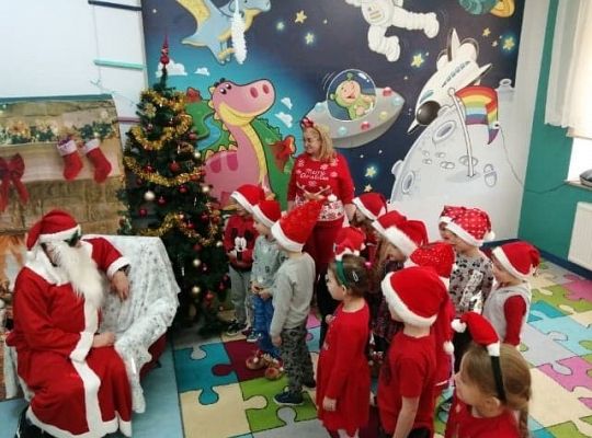 DZIŚ  ODWIEDZIŁ NAS MIKOŁAJ