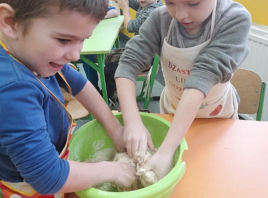 ŚWIĘTO PIZZY U BIEDRONEK