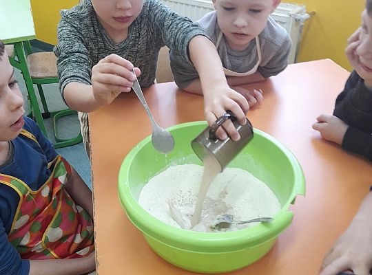 ŚWIĘTO PIZZY U BIEDRONEK