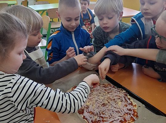 ŚWIĘTO PIZZY U BIEDRONEK