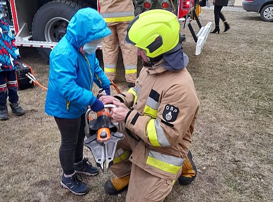 SPOTKANIE ZE STRAŻAKAMI ... CZYM JEST ODWAGA ?