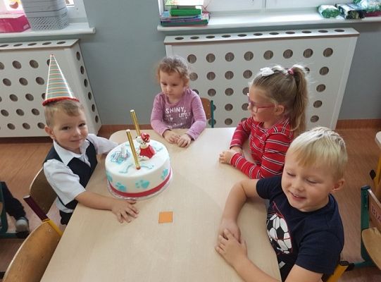 Urodziny Leszka z grupy 0 D