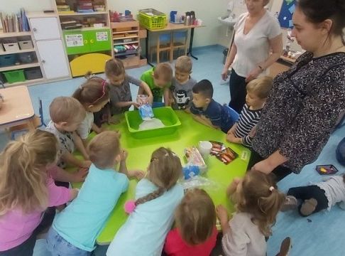 Pieczemy pierniczki w grupie 0 E