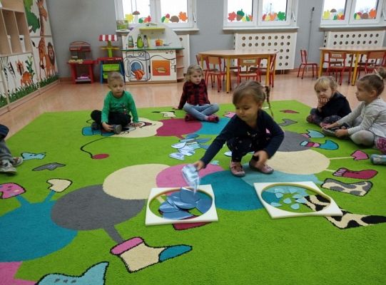 Pada deszczyk kap, kap, kap...zajęcia w grupie 0 F