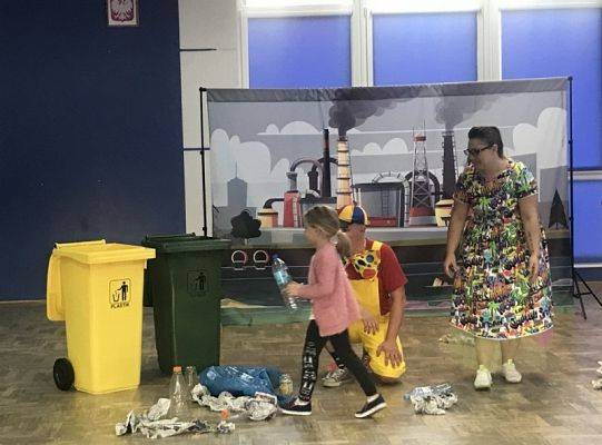 Pan Bzdura i Pani Makulatura