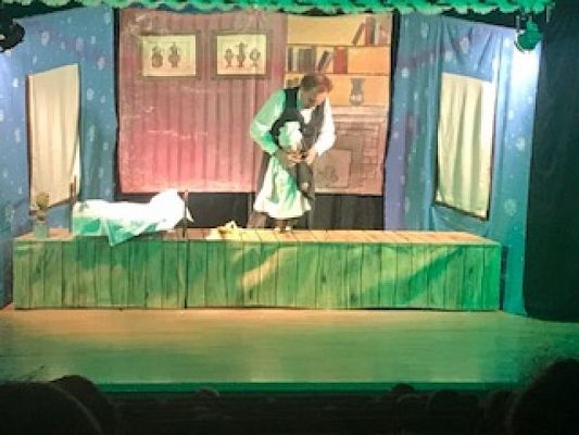 "Opowieść Wigilijna" w grupie 0 a