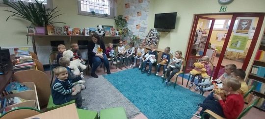 Dzień Pluszowego Misia w 0 E